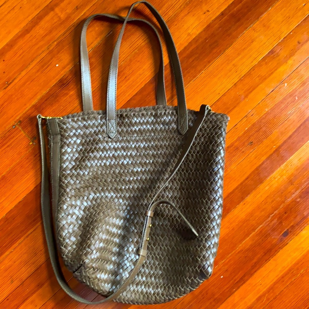 Madewell transport tote in medium / olive green